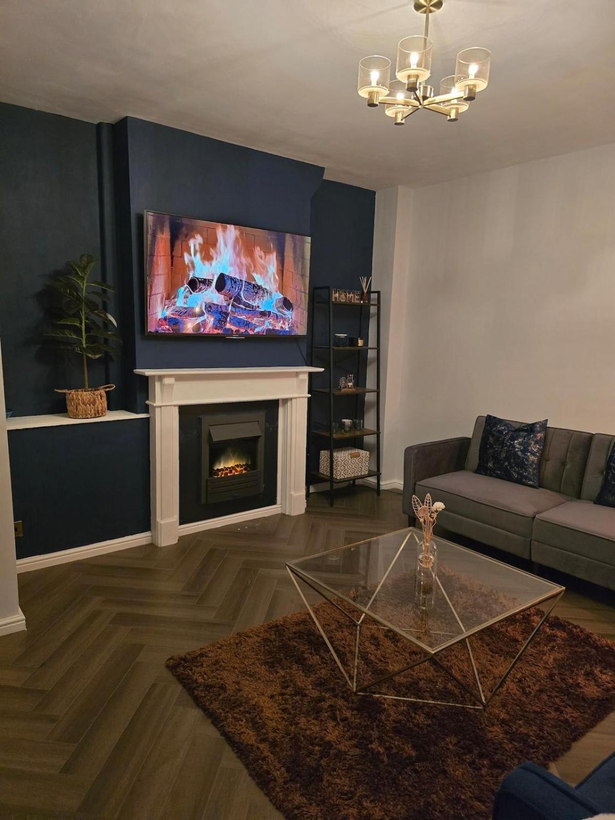 Apartament Contemporary & Spacious 1bd - Fireplace With Modern Comforts Londra